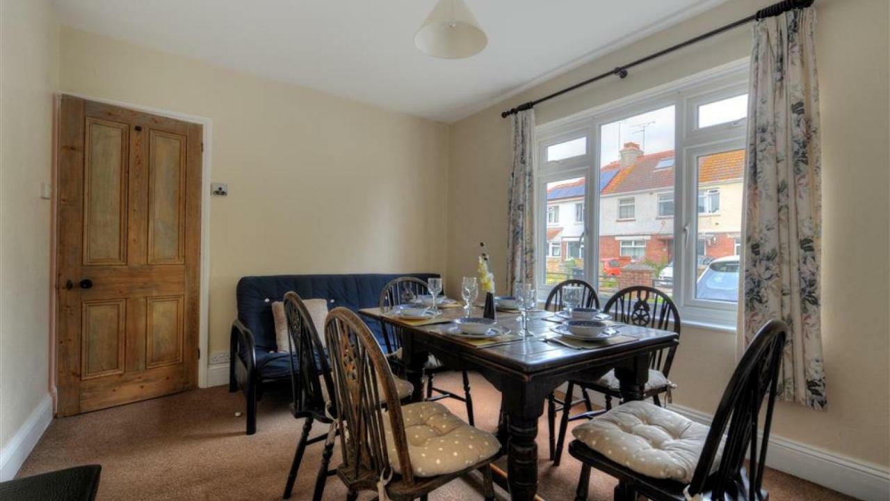 23 Lym Close Lyme Regis Exterior photo